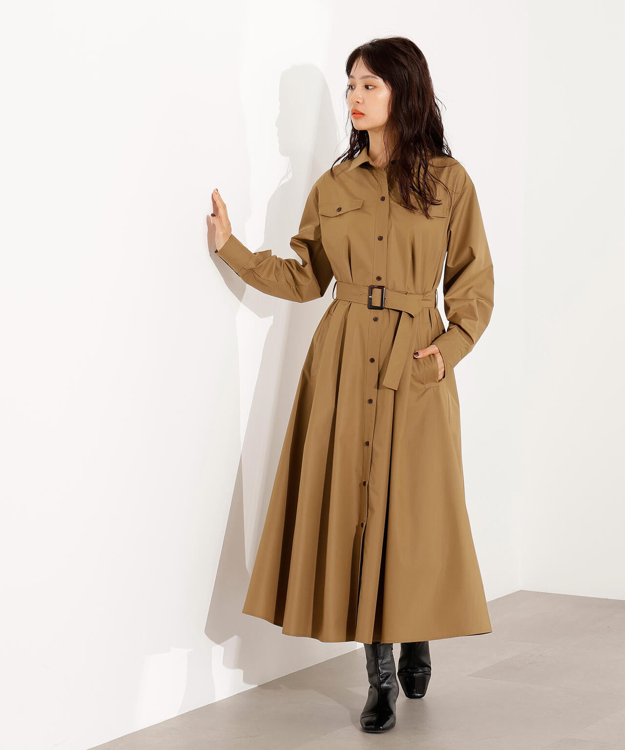 タック入りシャツワンピース