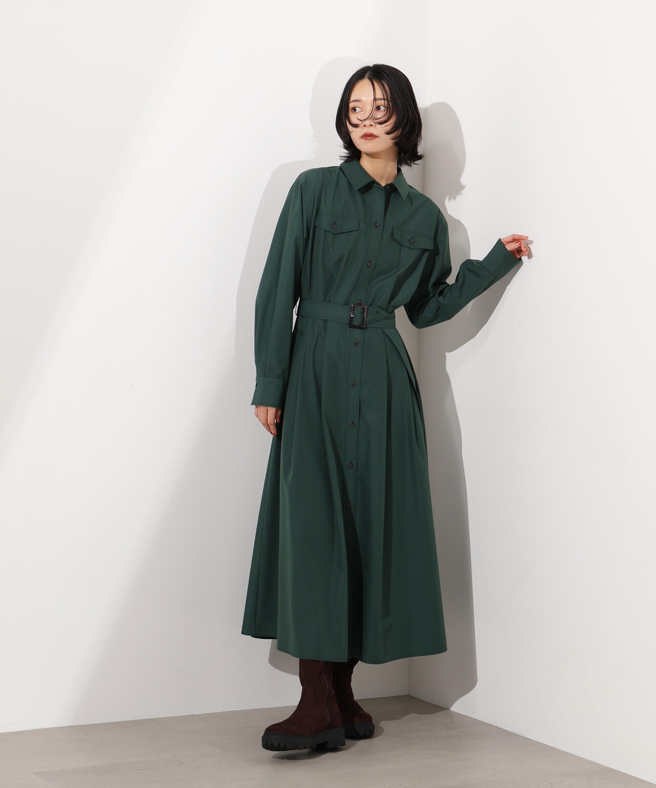 タック入りシャツワンピース