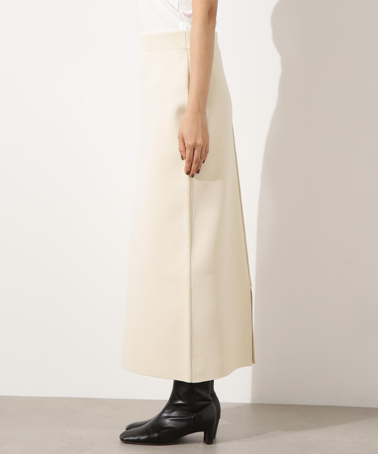 フォルムニットカーデセットアップ