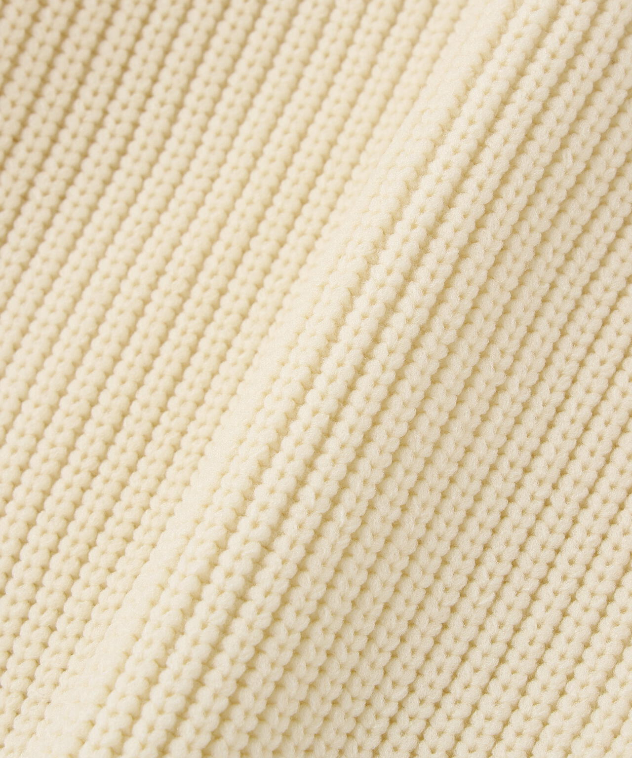 フォルムニットカーデセットアップ