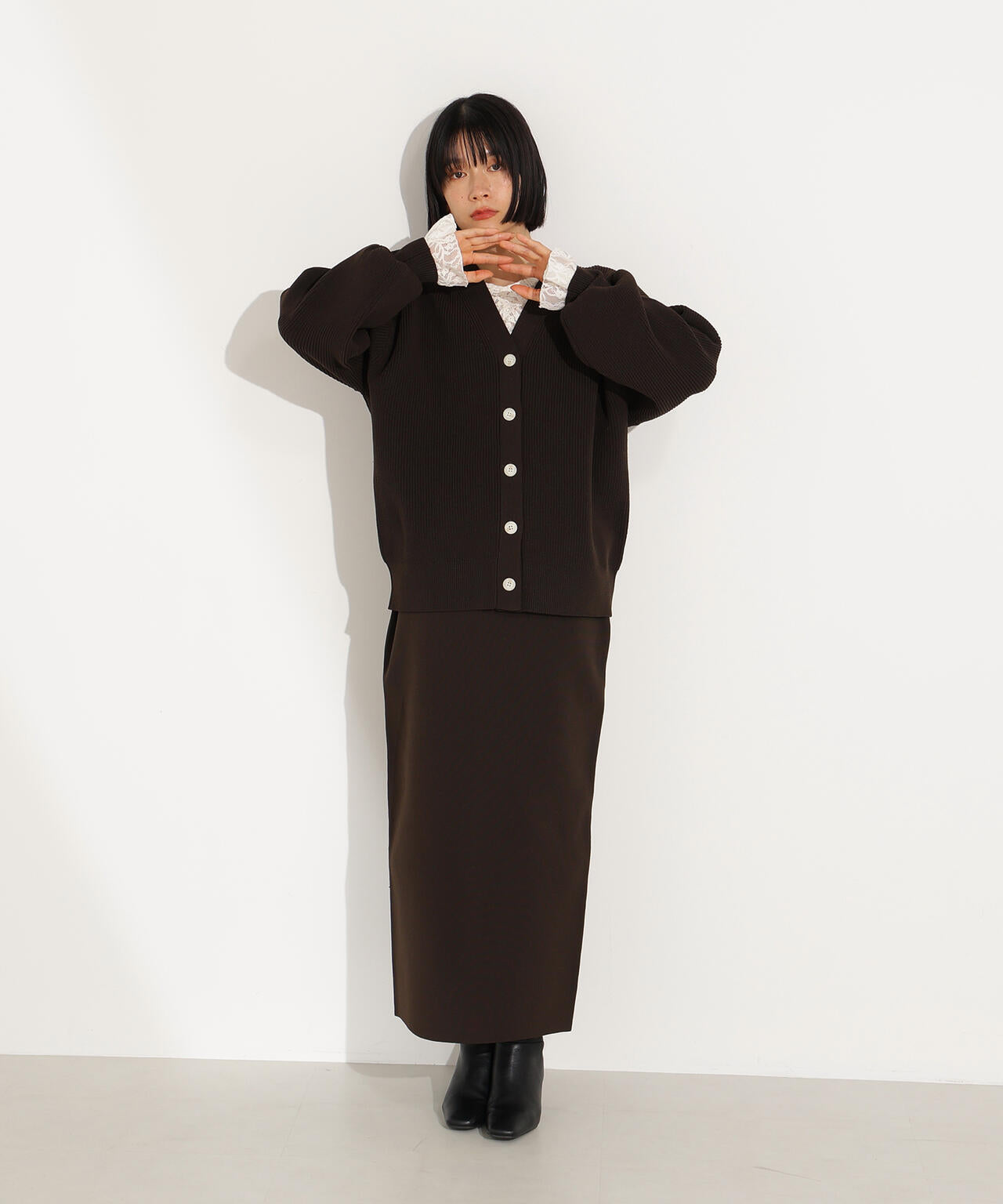 フォルムニットカーデセットアップ