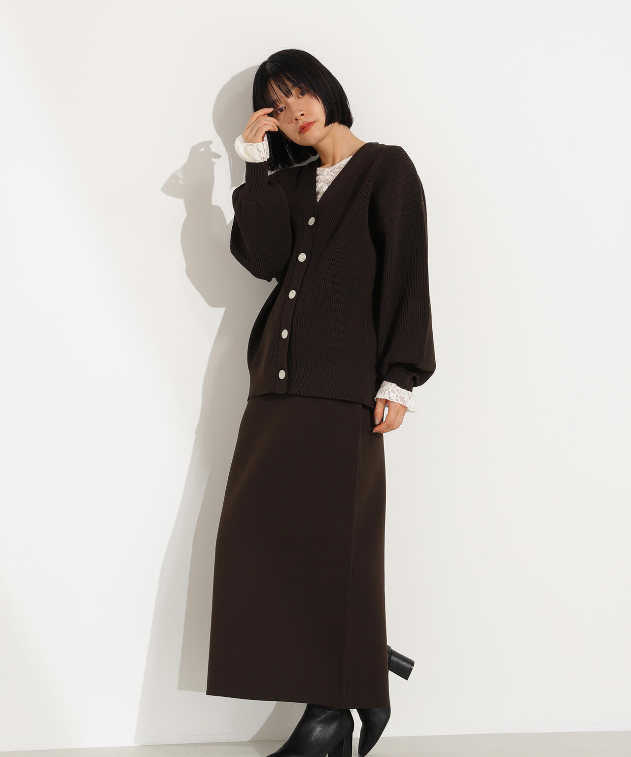 フォルムニットカーデセットアップ