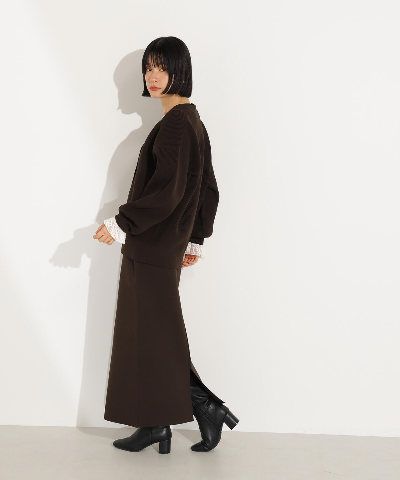 フォルムニットカーデセットアップ