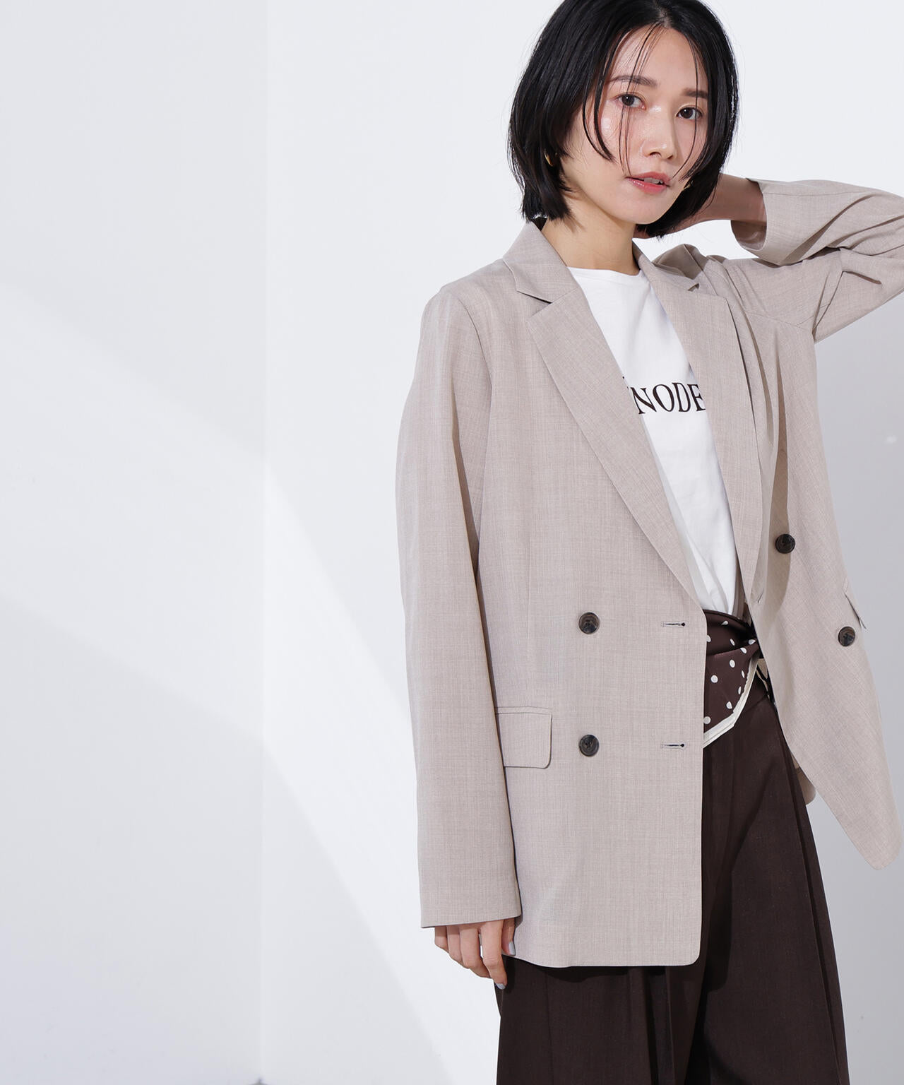 ライトテーラードダブルジャケット