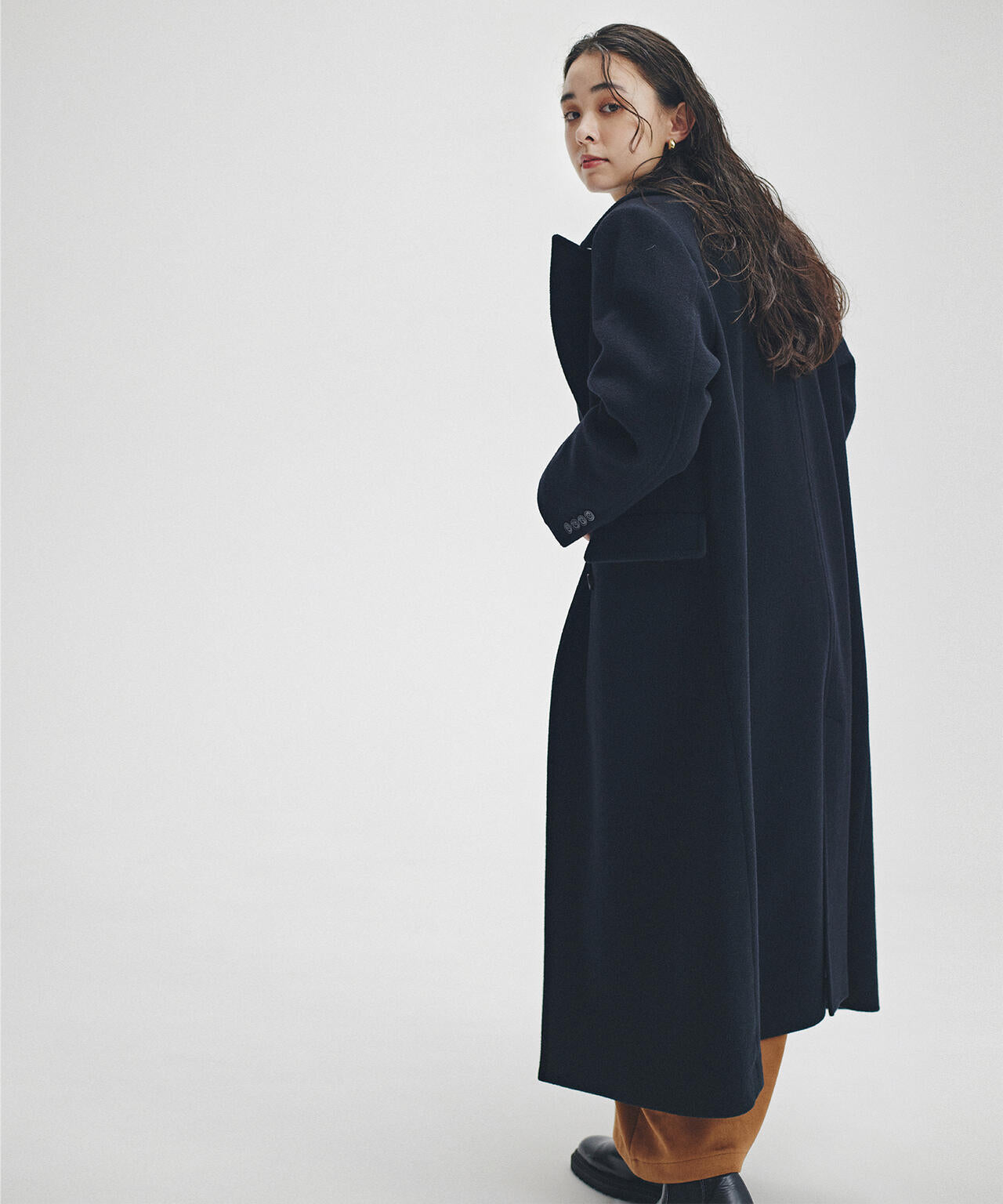 チェスターロングコート