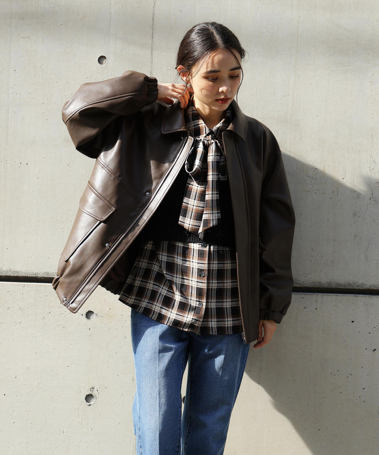 フェイクレザーステンカラーブルゾン