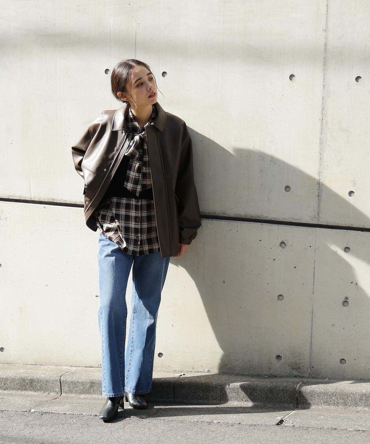 フェイクレザーステンカラーブルゾン