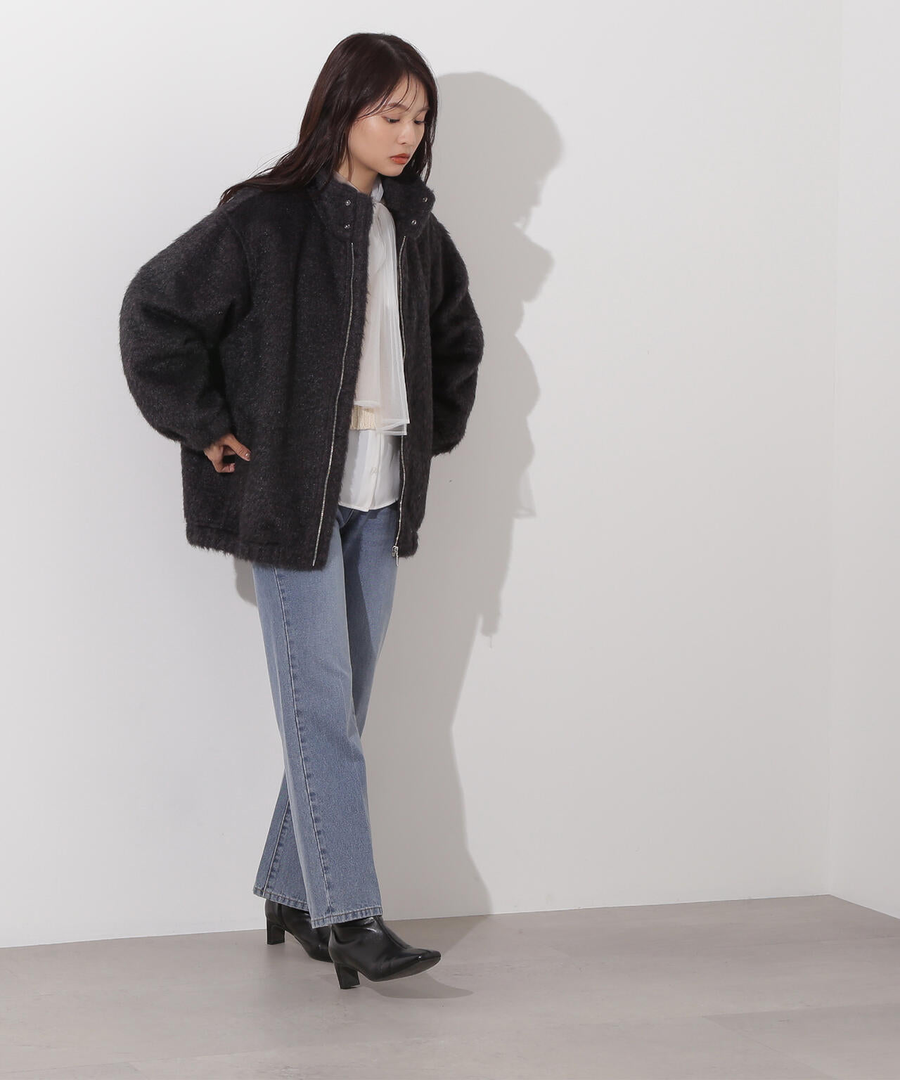 スタンドネックシャギーブルゾン