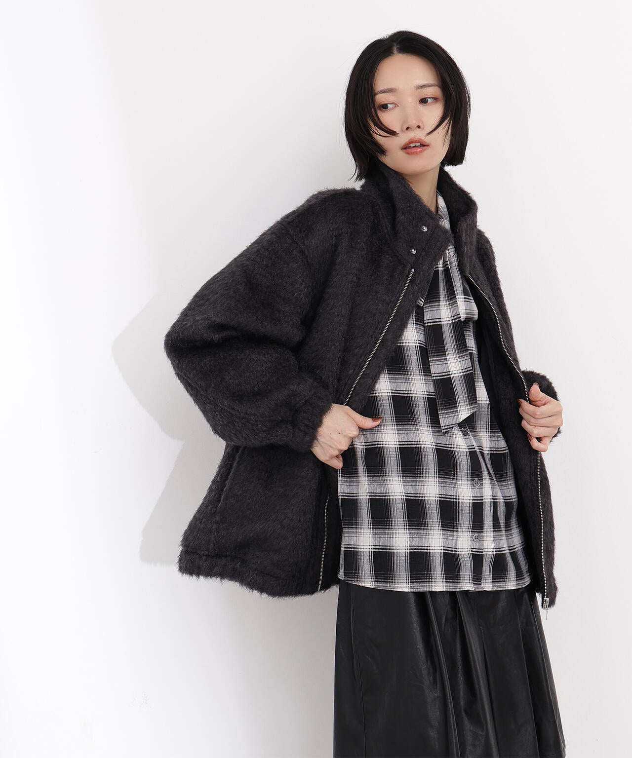 スタンドネックシャギーブルゾン