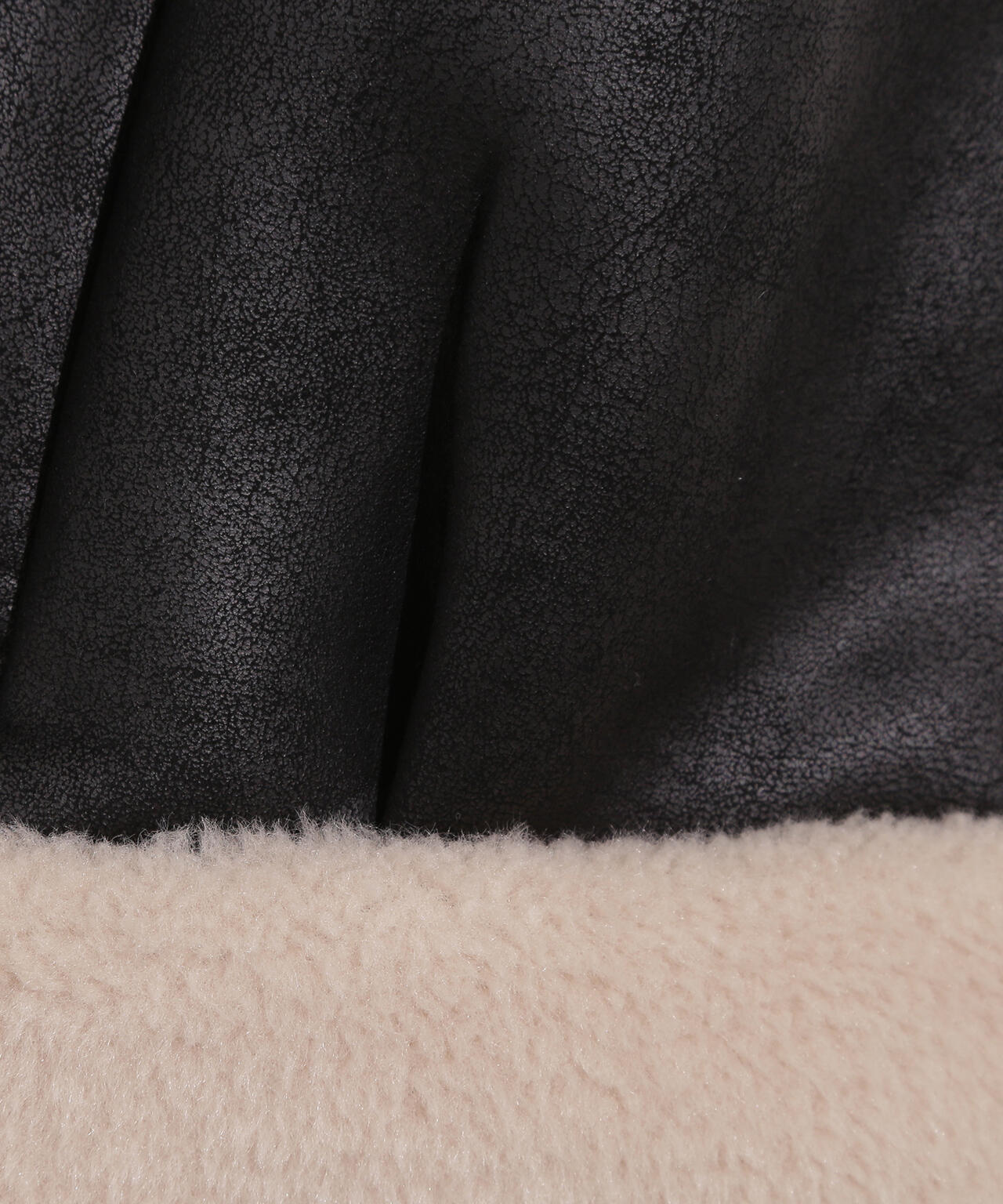 【岸本セシルさん着用】フェイクムートンボアブルゾン