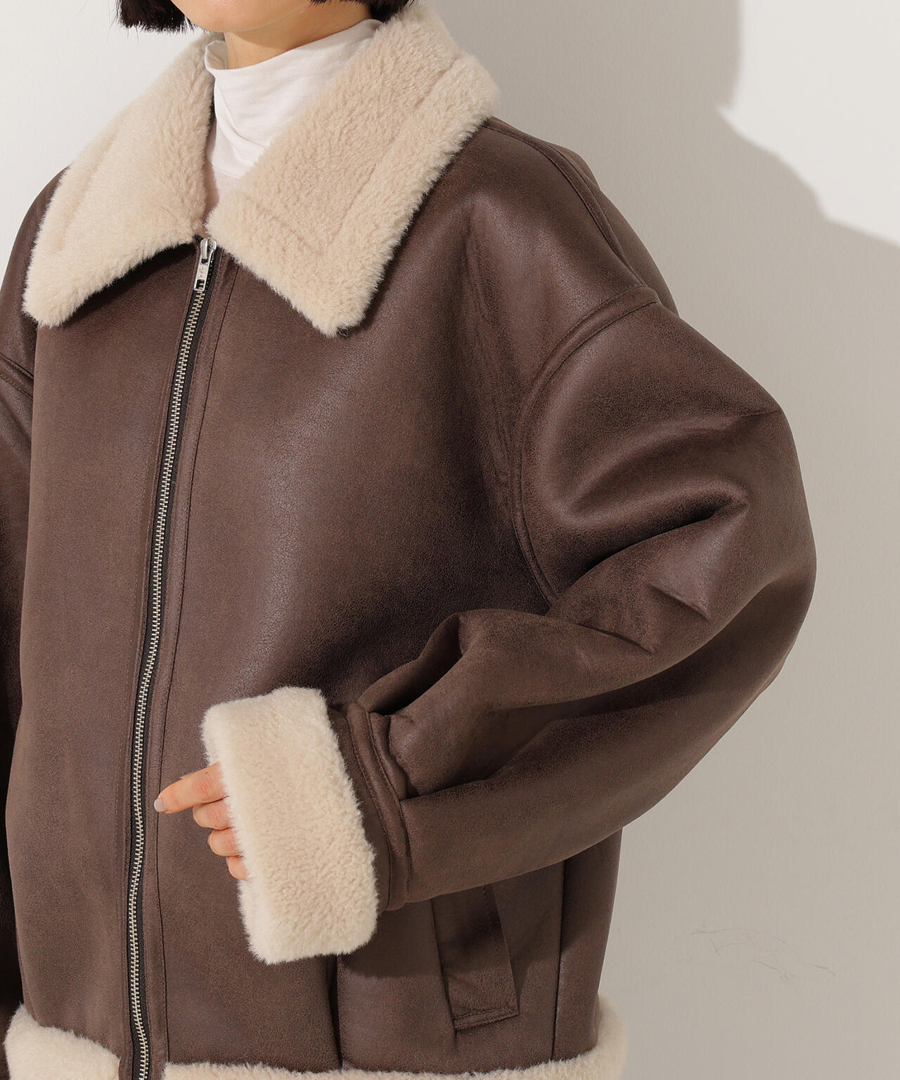 【岸本セシルさん着用】フェイクムートンボアブルゾン