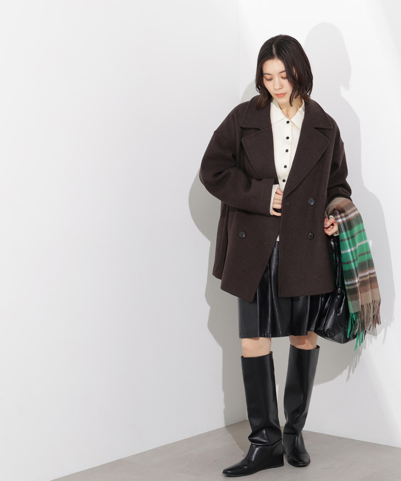 ミドルPコート《ブラウン×ゴールドボタン:LUMINE・LUCUA・official site限定》