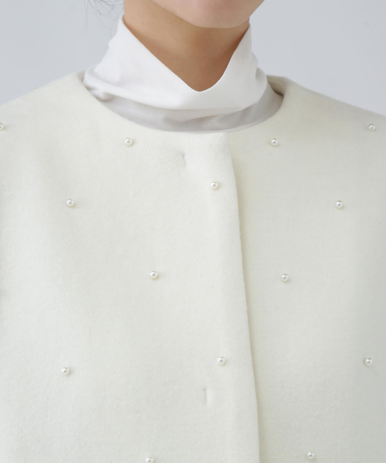 【好きを着て気分が高まる】羽織るジュエリー。パール付きショートコート