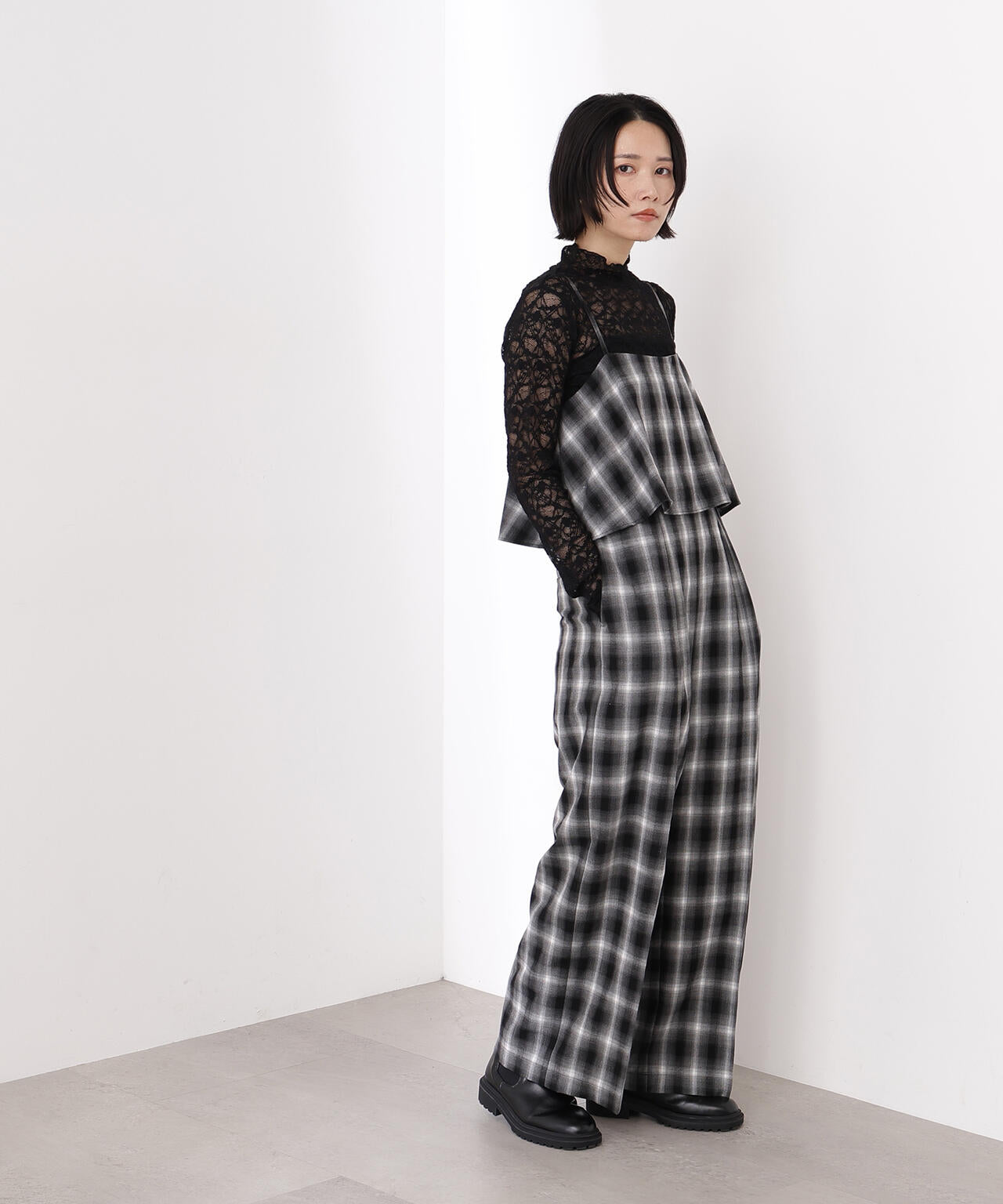 【岸本セシルさん着用】レースハイネックカットソー