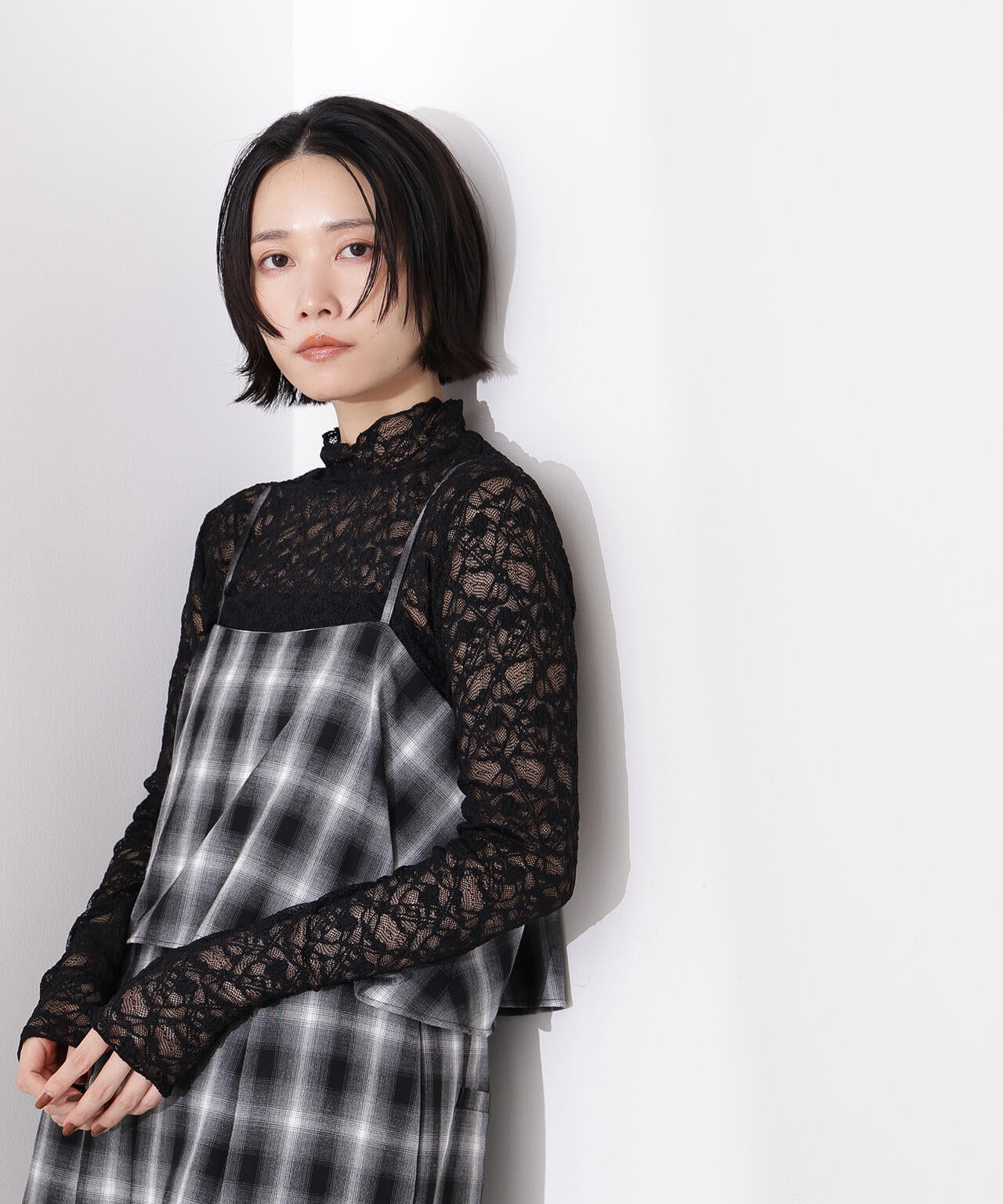 【岸本セシルさん着用】レースハイネックカットソー