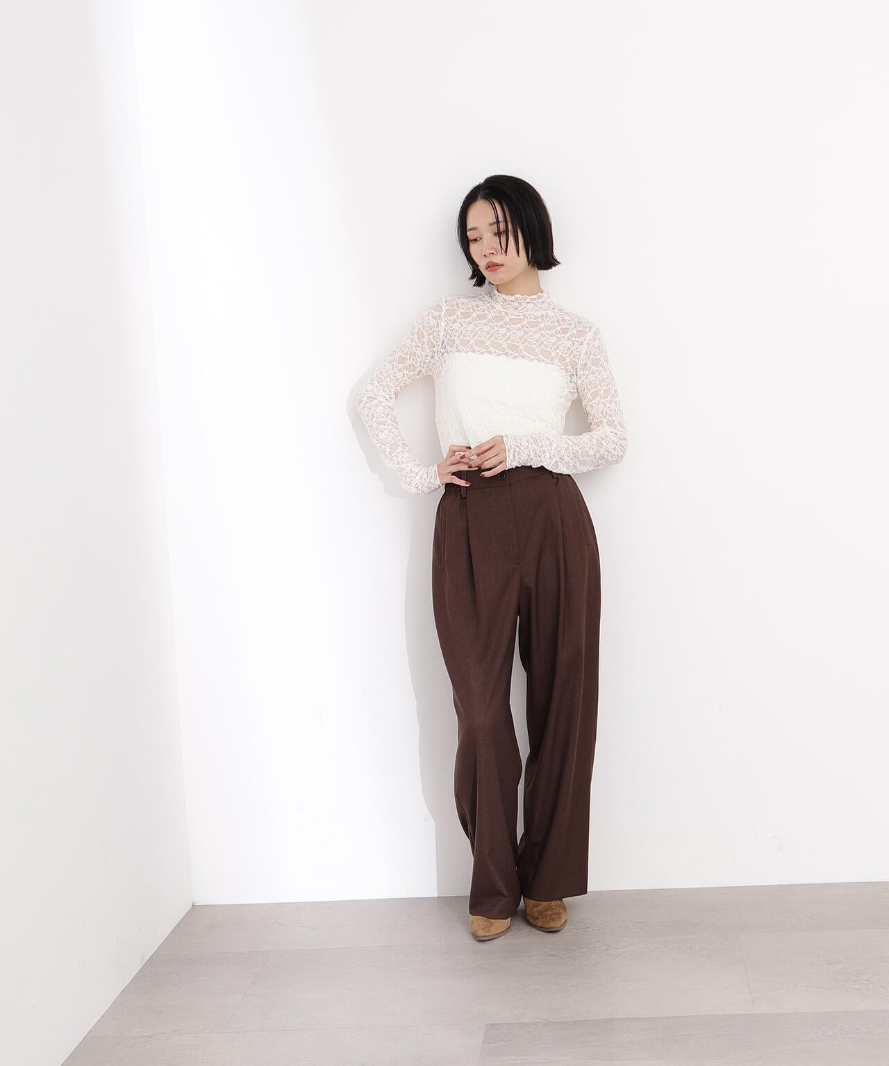 【岸本セシルさん着用】レースハイネックカットソー