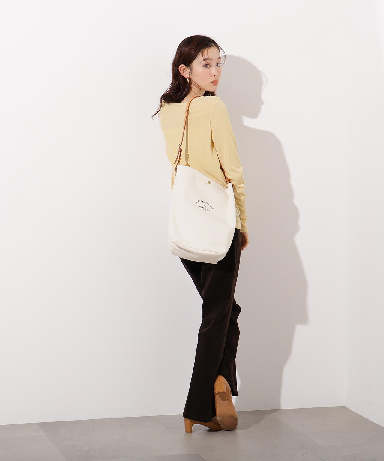 ヘンリーネックシアーカットソー