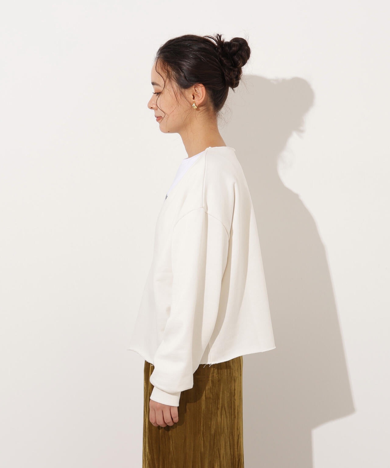 【小室安未さん着用】Vネックスウェットプルオーバー