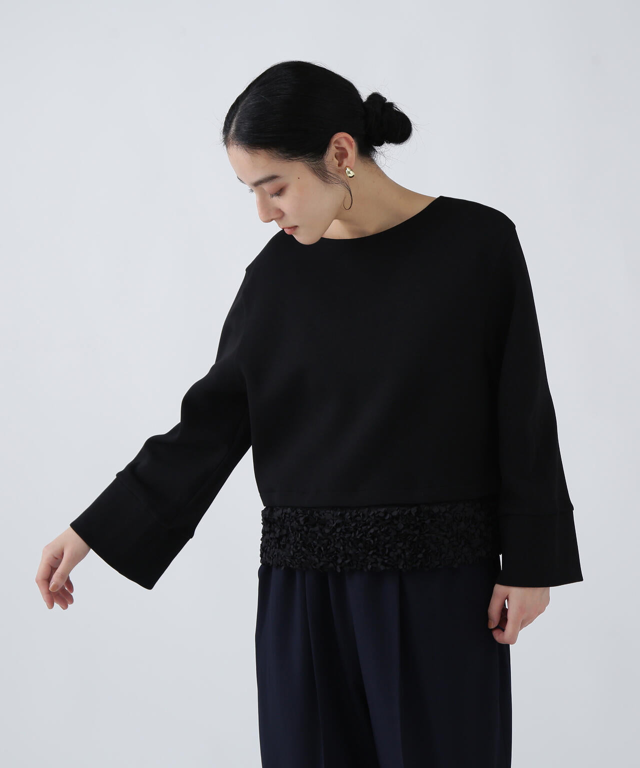 【好きを着て気分が高まる】甘さを着替える2WAYダンボールプルオーバー