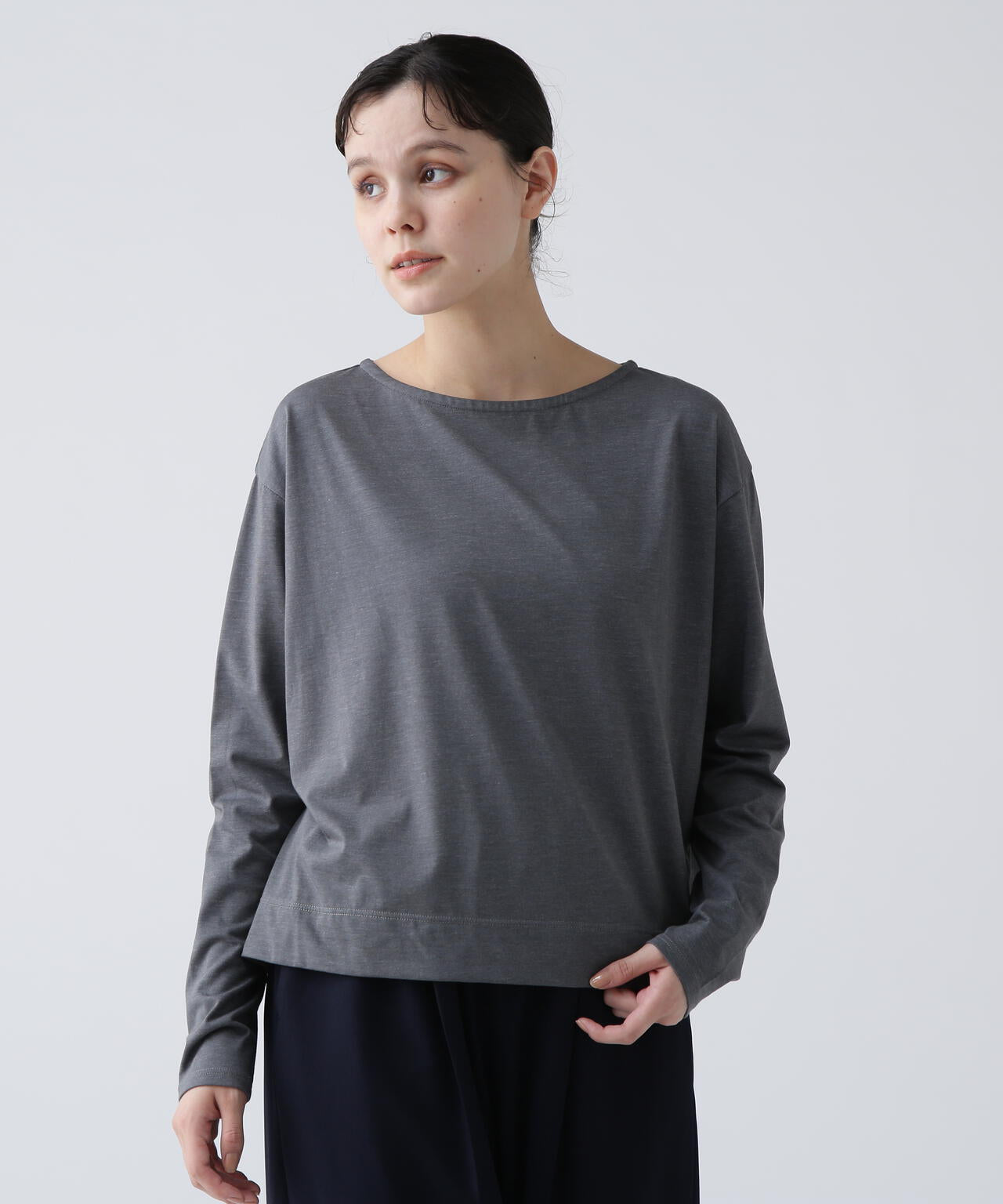 【356ユーティリティー】寒いときは暖かく暑いときは涼しい快温ロンT