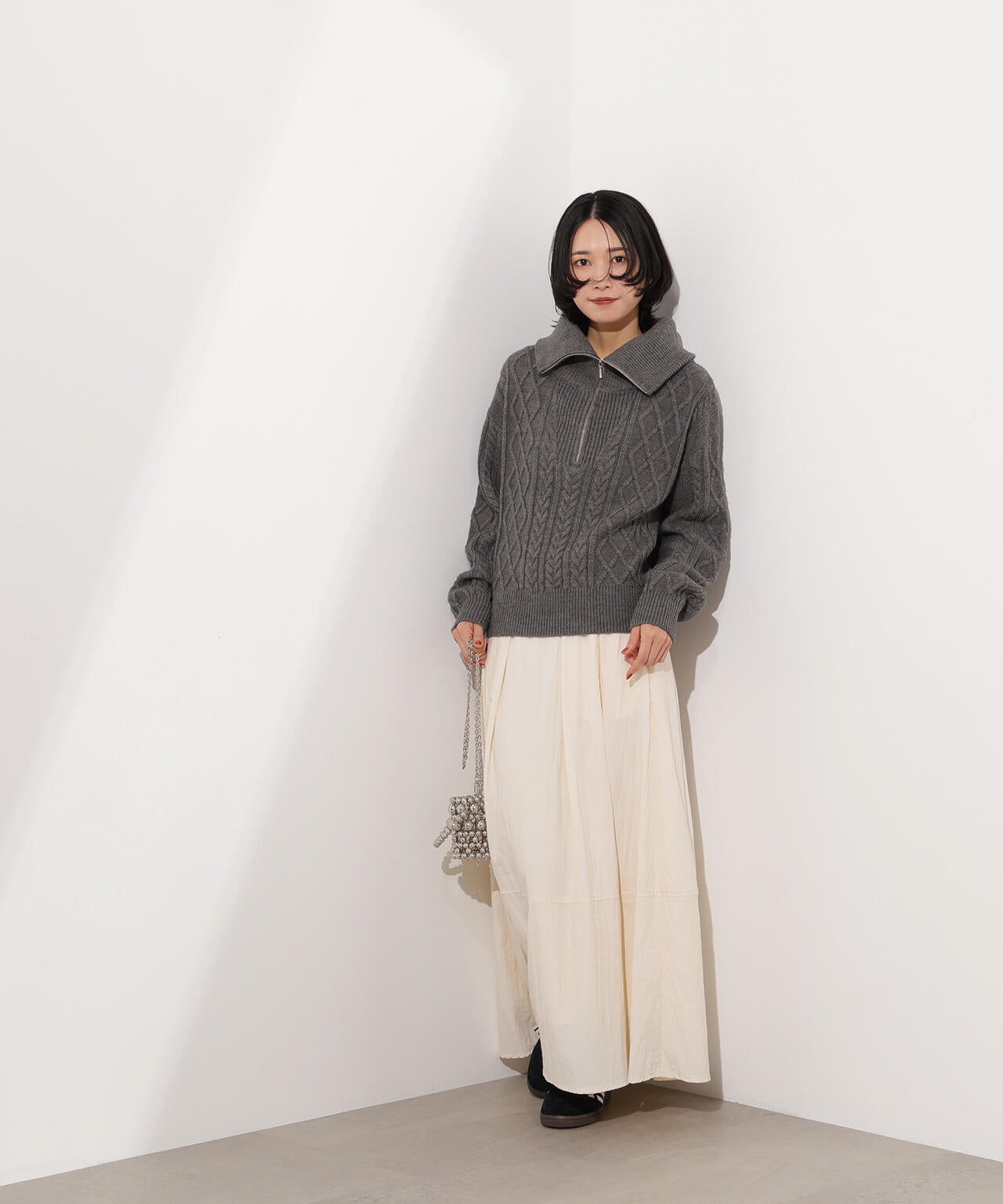 ハーフジップケーブルニット