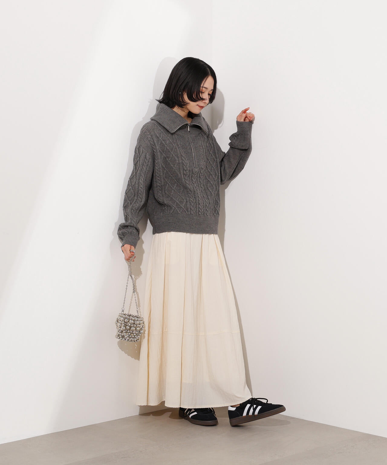 ハーフジップケーブルニット