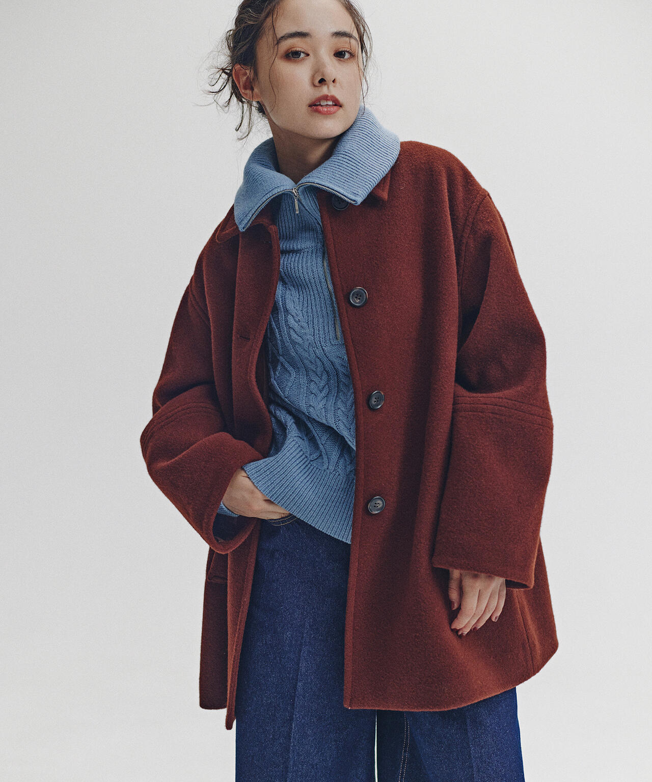 ハーフジップケーブルニット