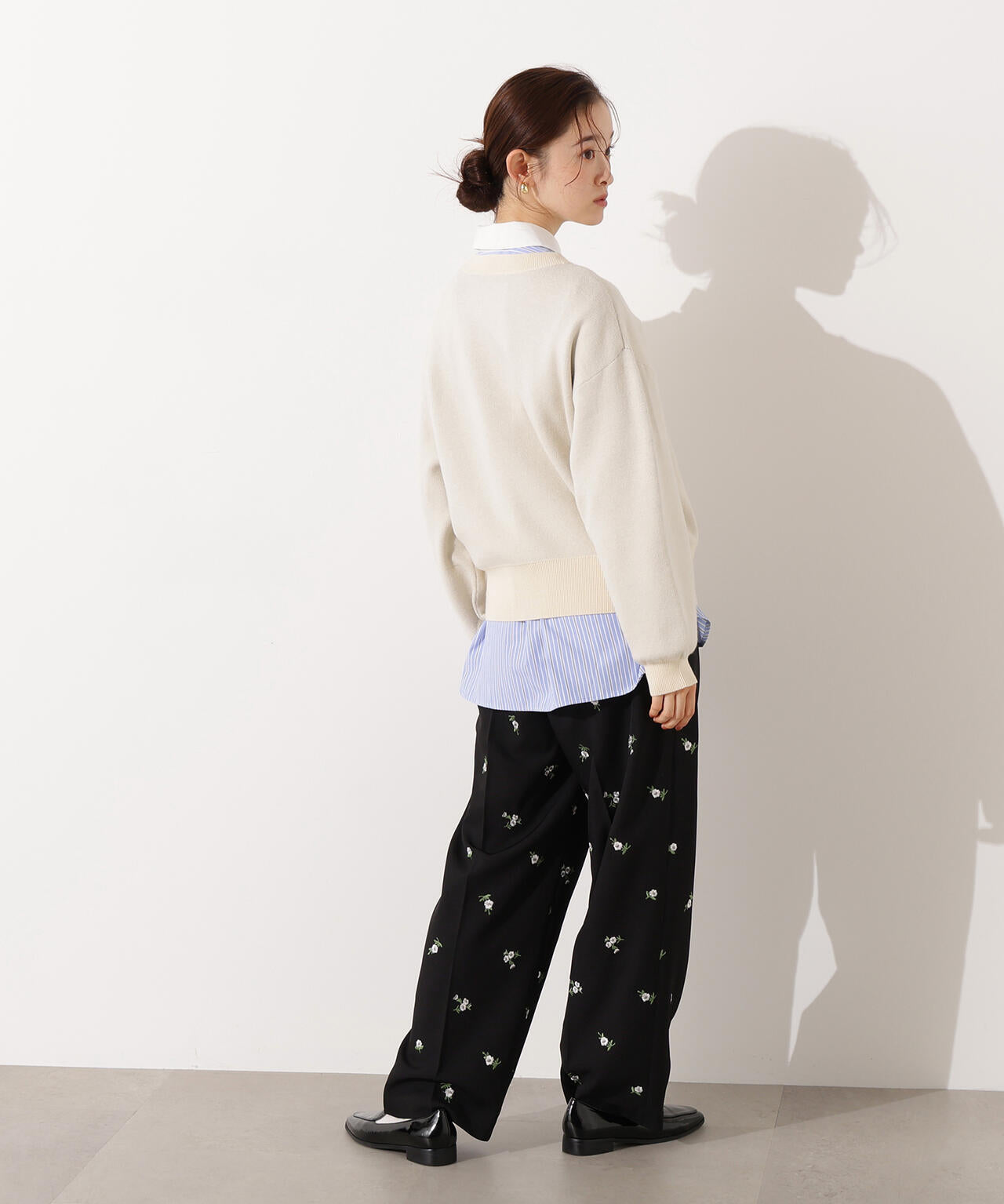 ロゴジャガードニット