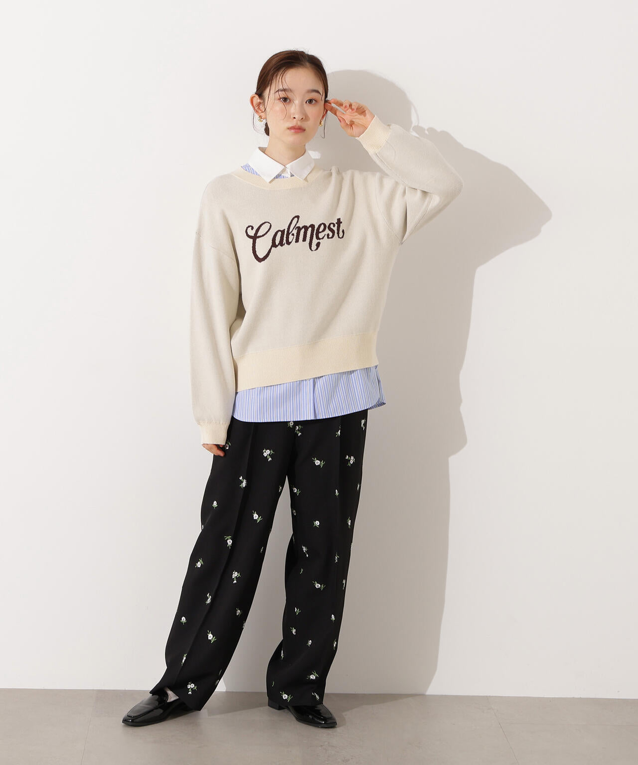 ロゴジャガードニット