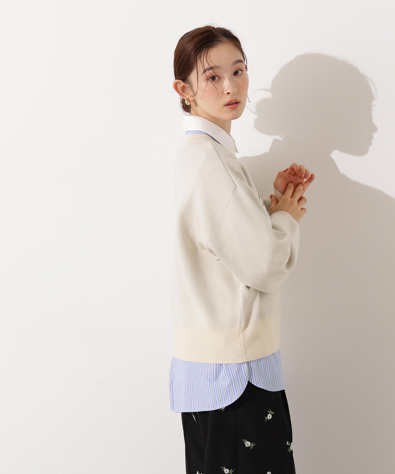 ロゴジャガードニット