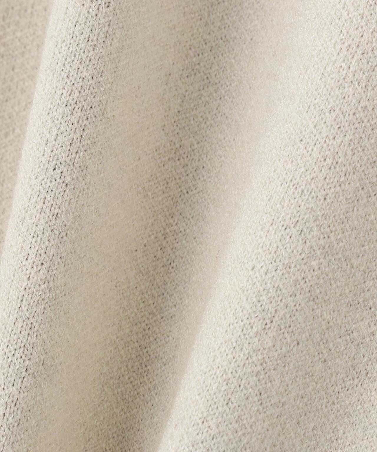 ロゴジャガードニット