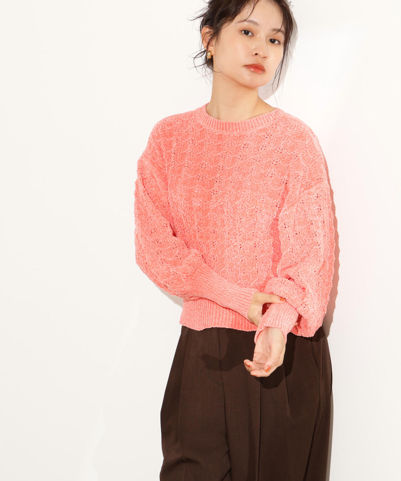 モールアイレットニット