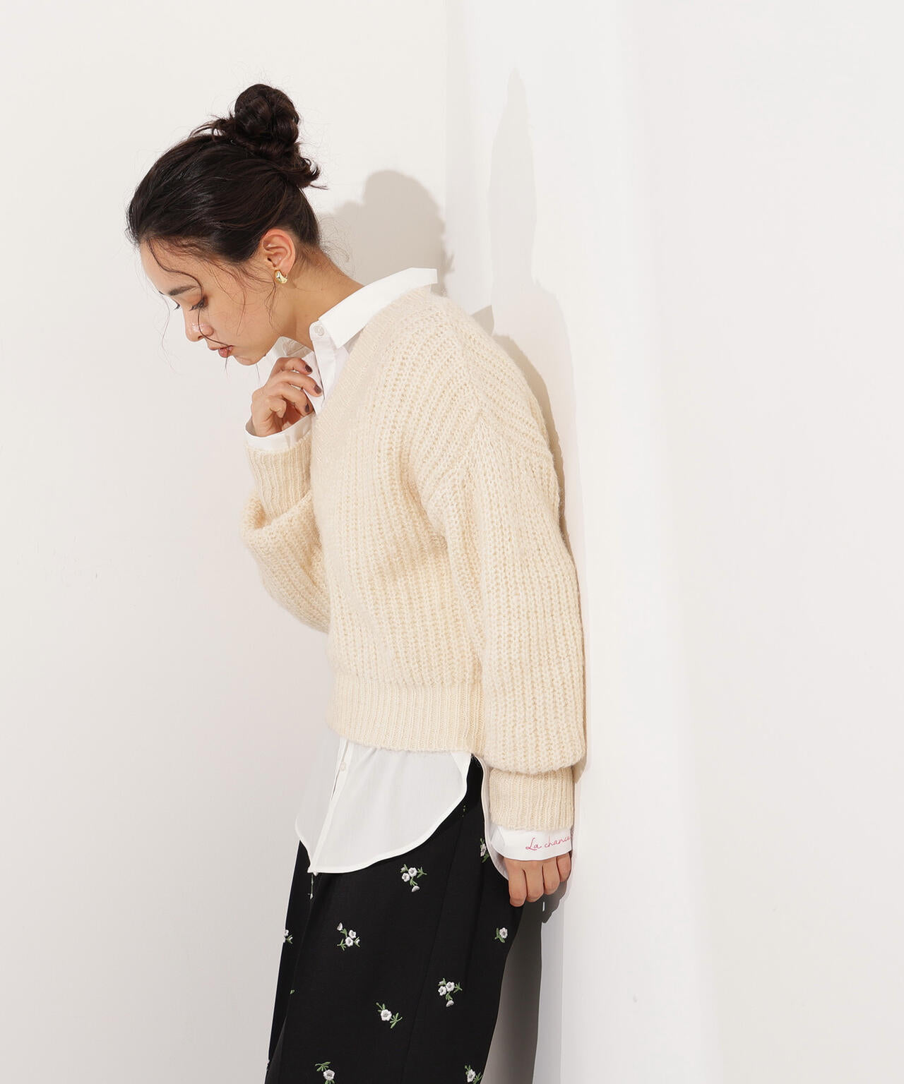 【岸本セシルさん着用】Vネックオーバーニット