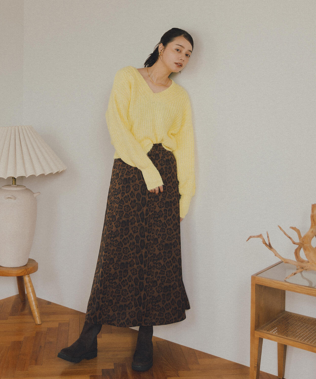 【岸本セシルさん着用】Vネックオーバーニット