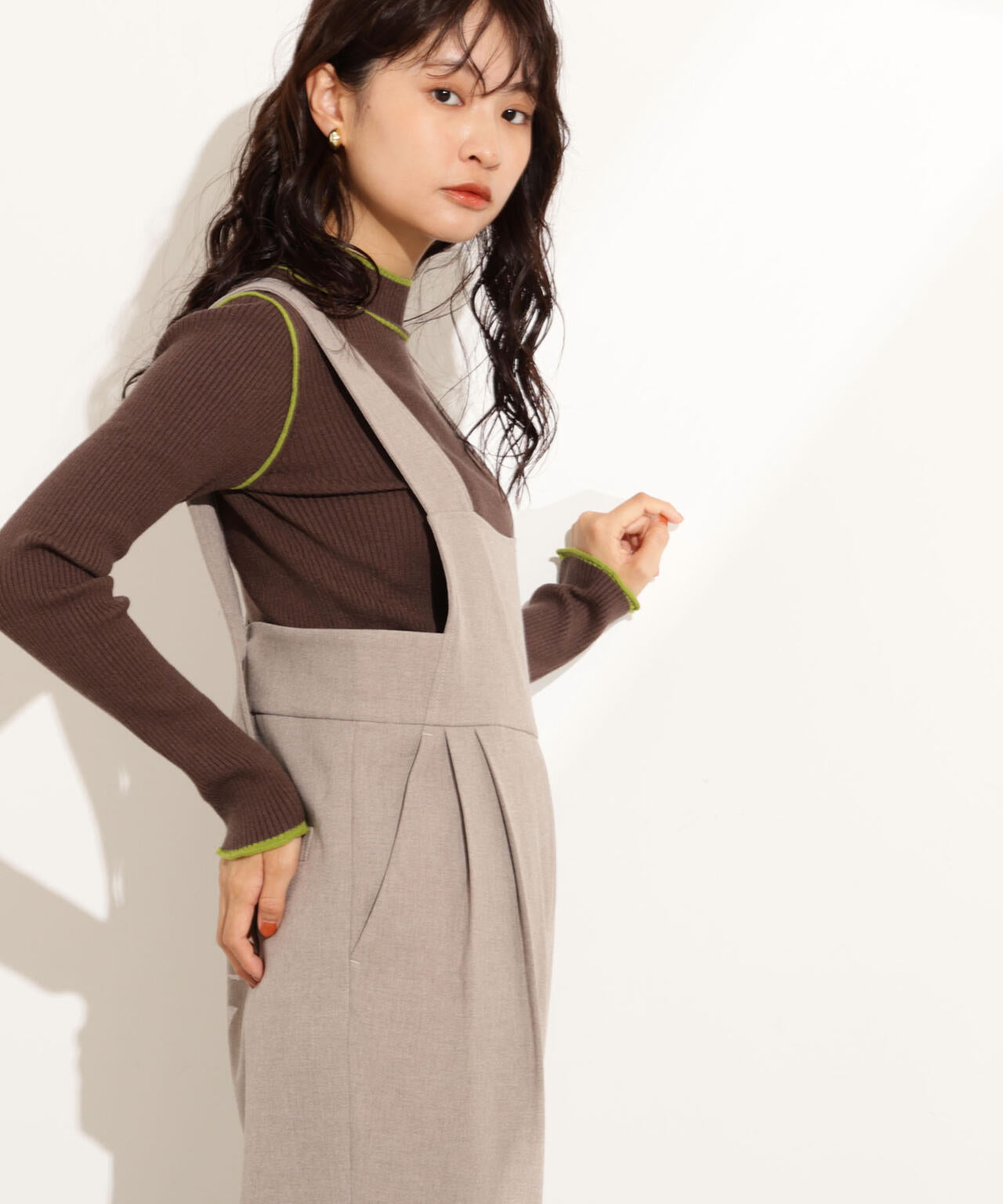 【岸本セシルさん着用】ラインモックネックニット