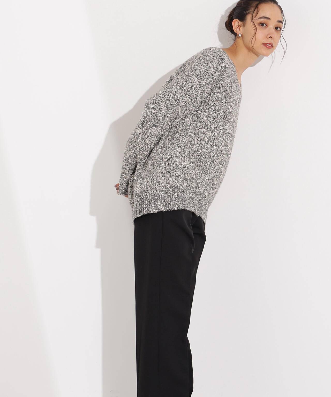 【岸本セシルさん着用】メランジVネックニット