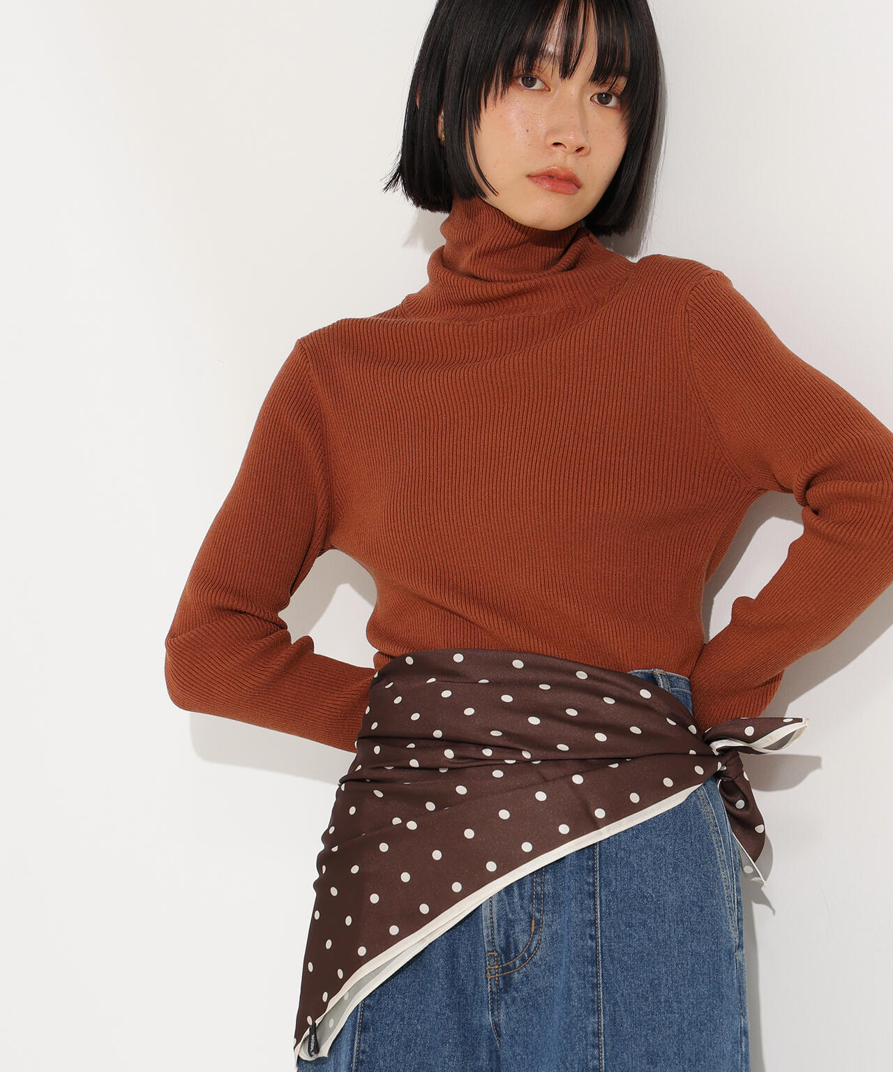 ベーシックタートルネックニット