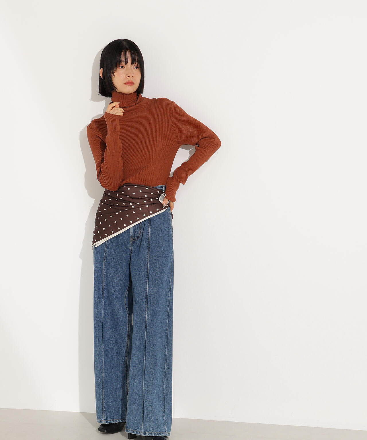 ベーシックタートルネックニット