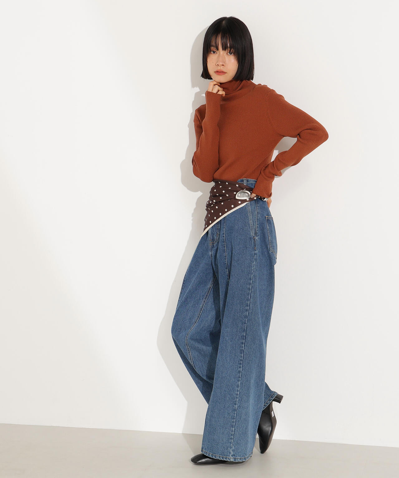 ベーシックタートルネックニット