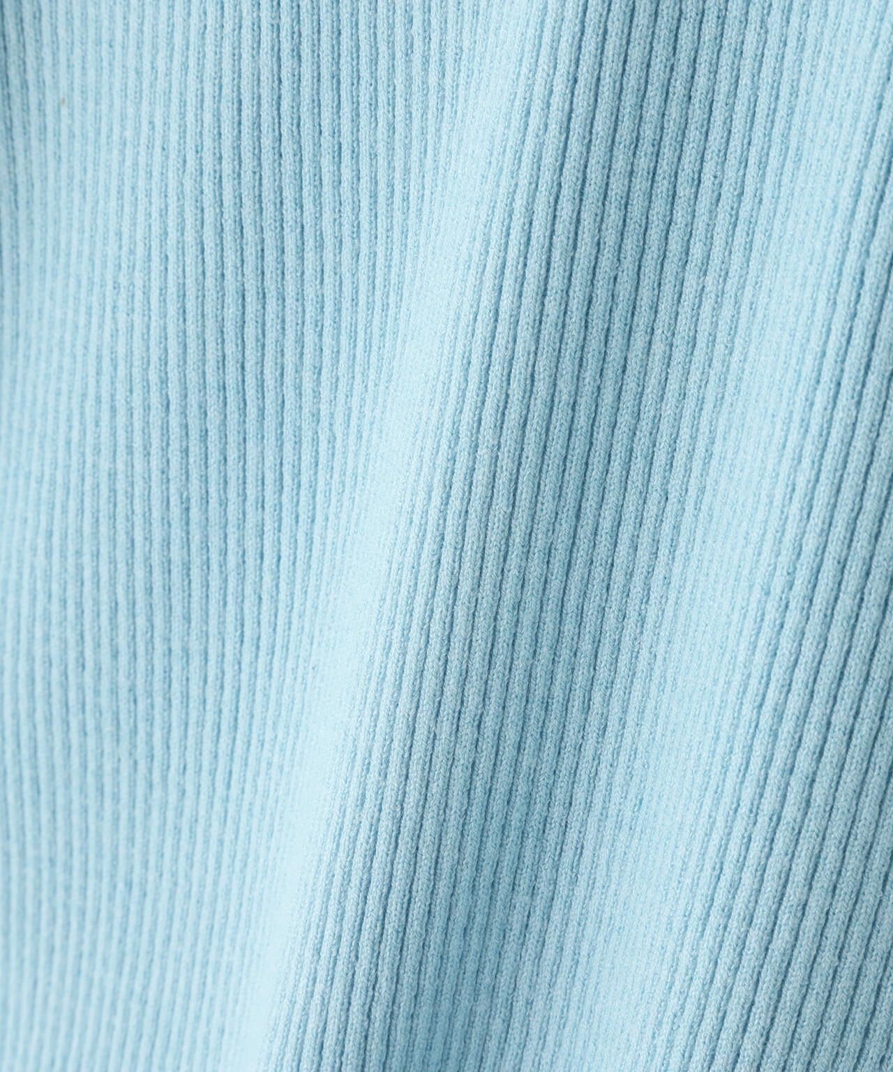 ベーシックタートルネックニット