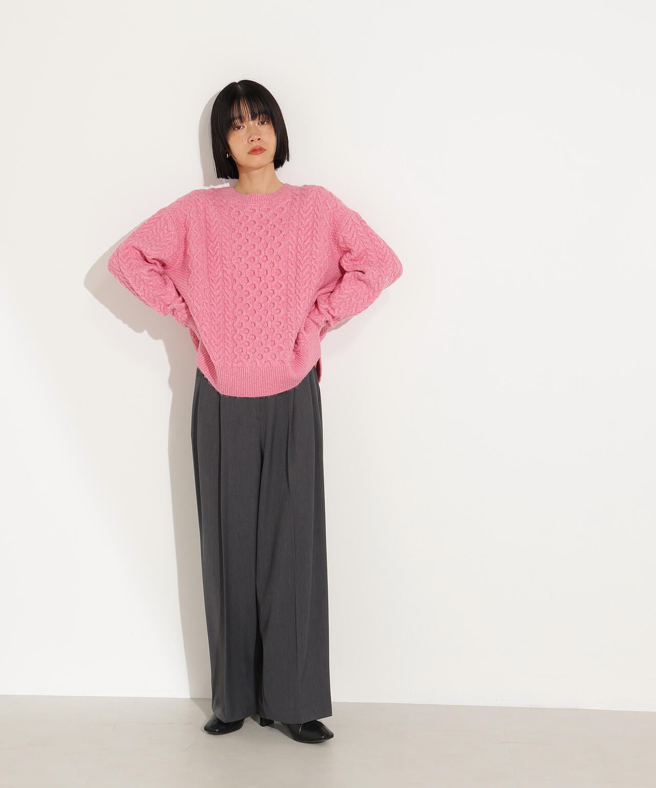 ベーシックケーブルニット