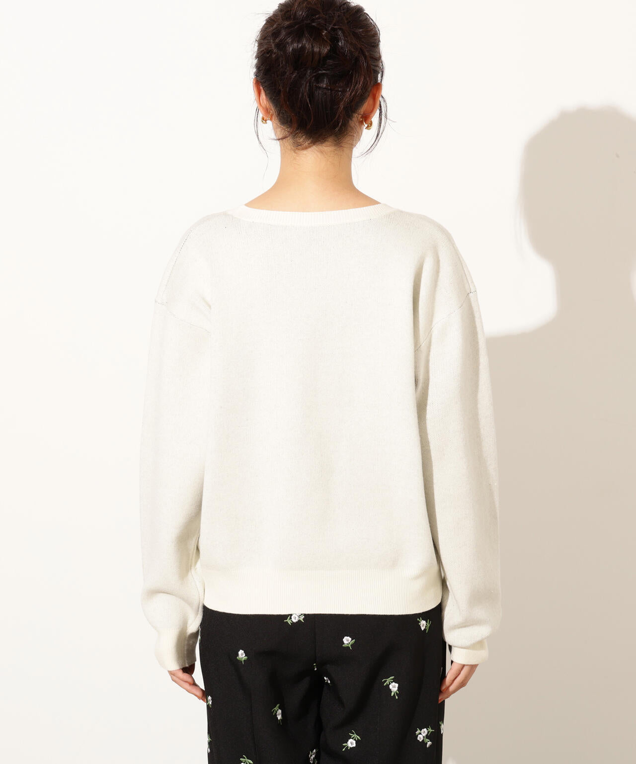 フレンチロゴジャガードニット