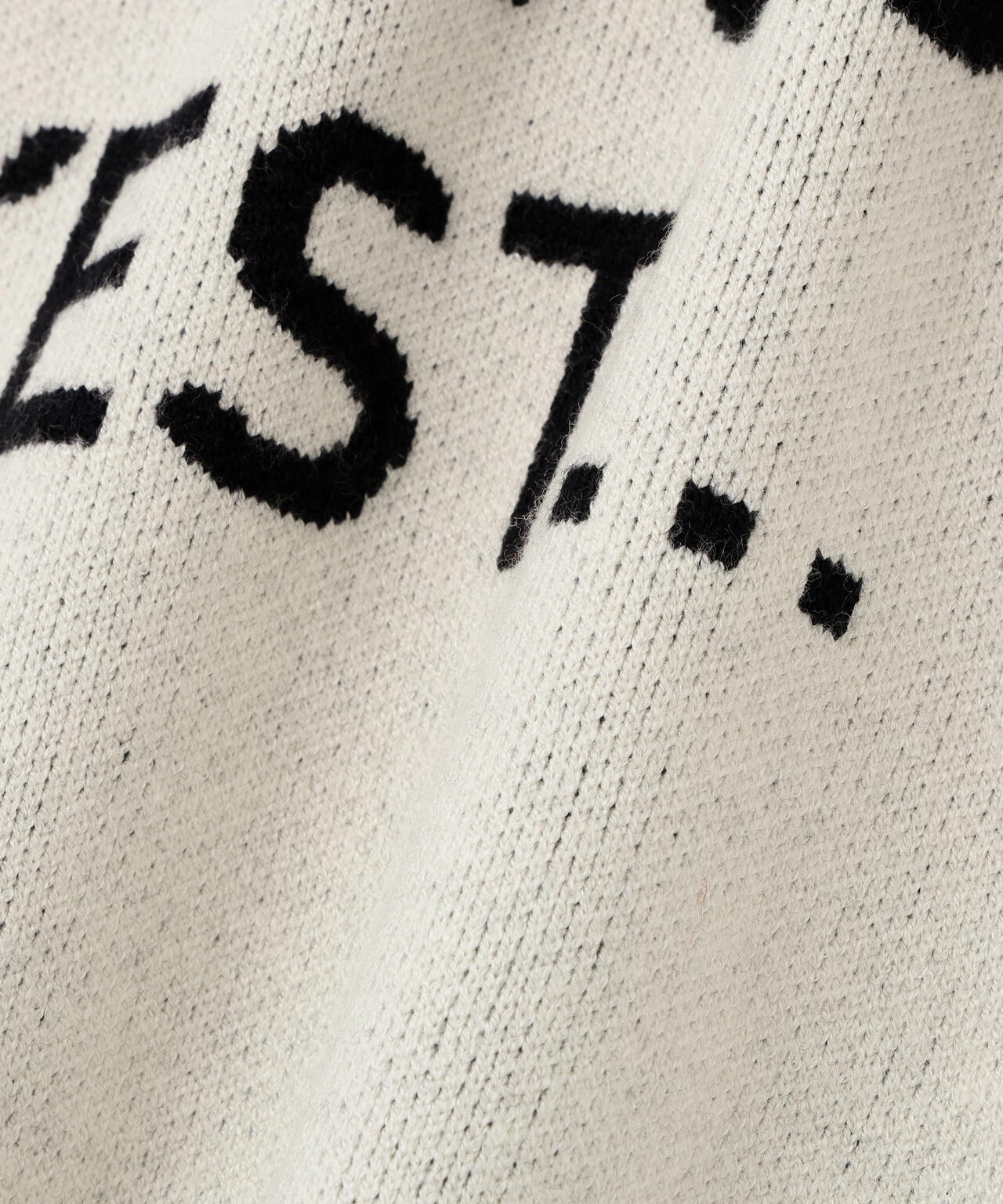 フレンチロゴジャガードニット