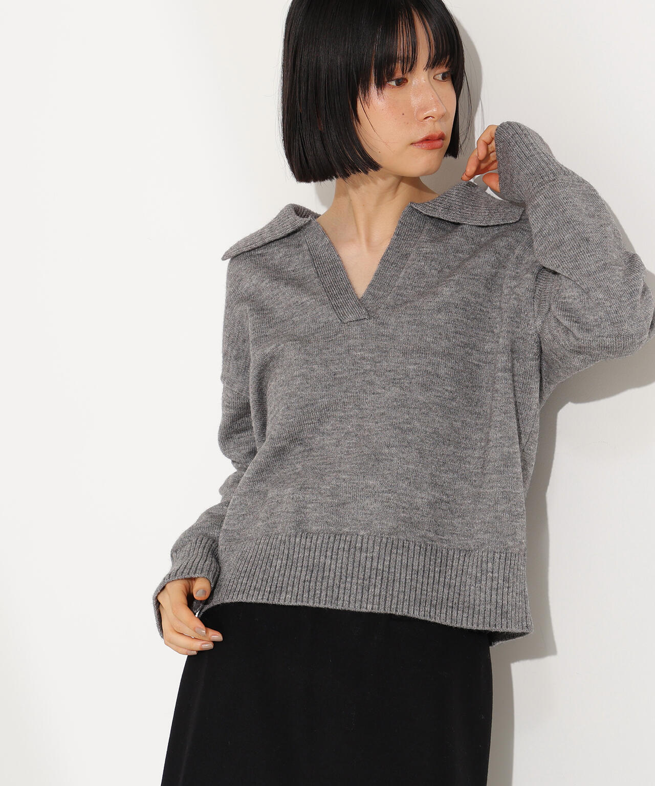 開襟ボクシーニット