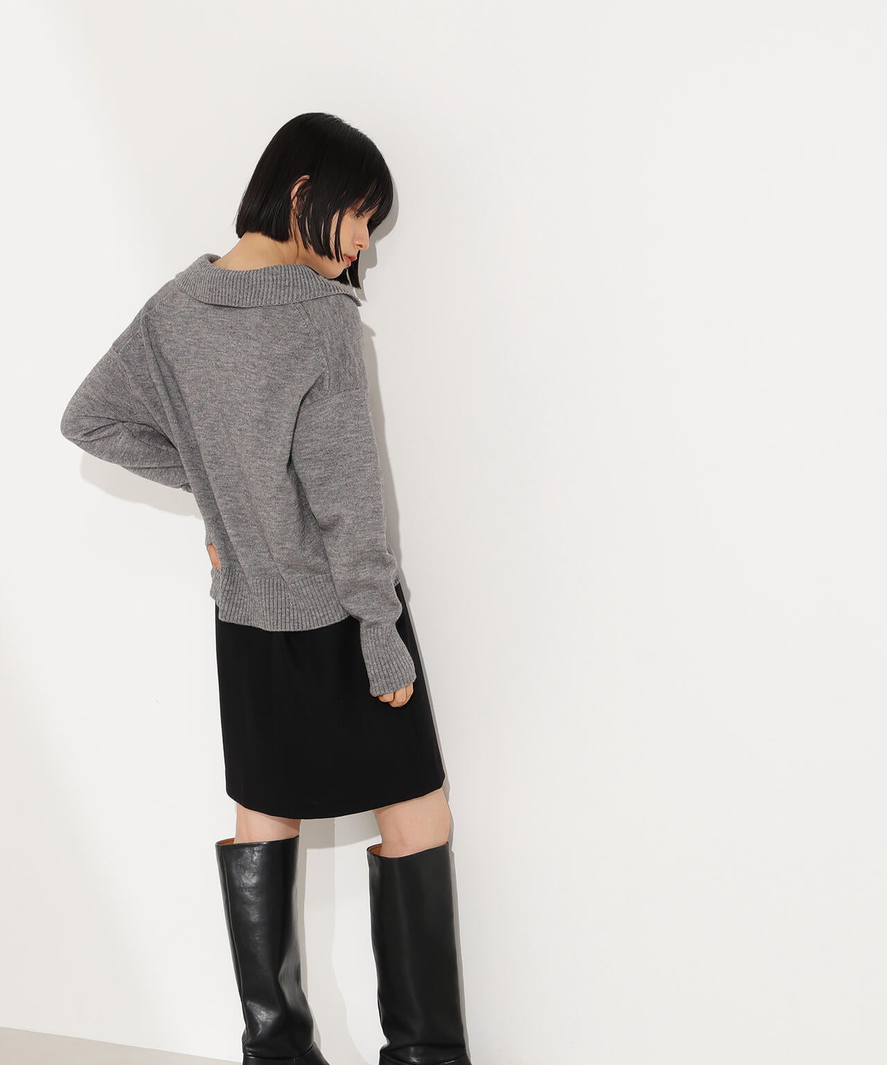 開襟ボクシーニット