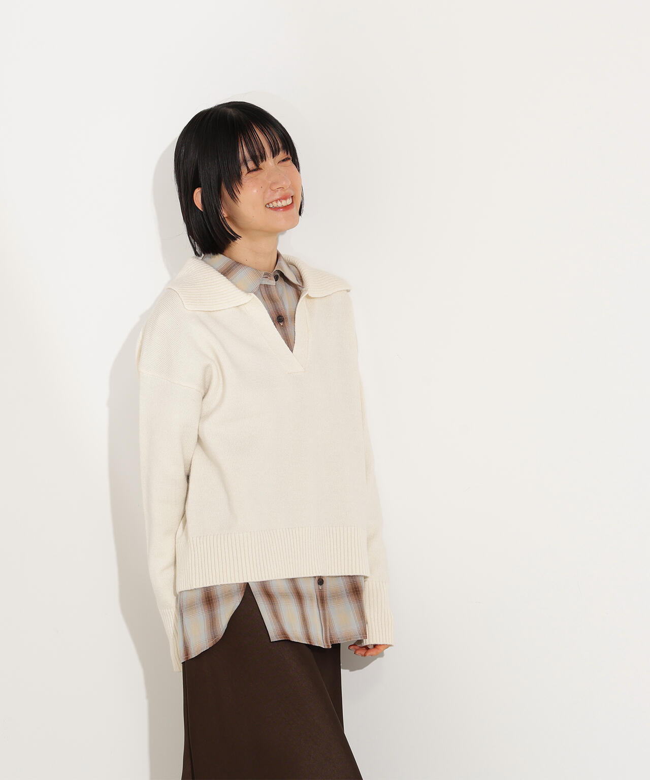 開襟ボクシーニット