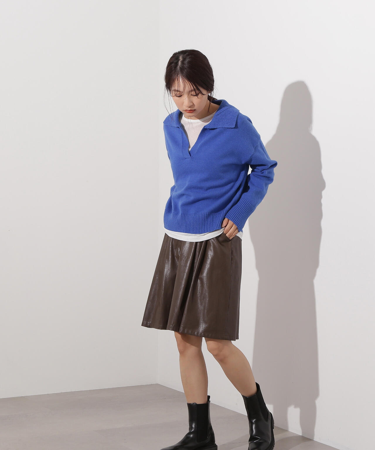 開襟ボクシーニット