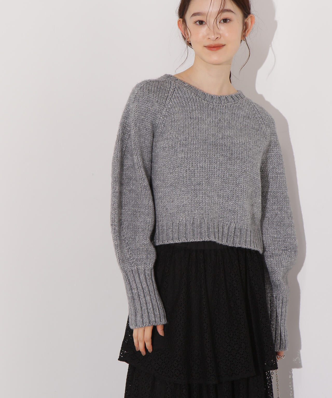 ミドルゲージフォルムニット