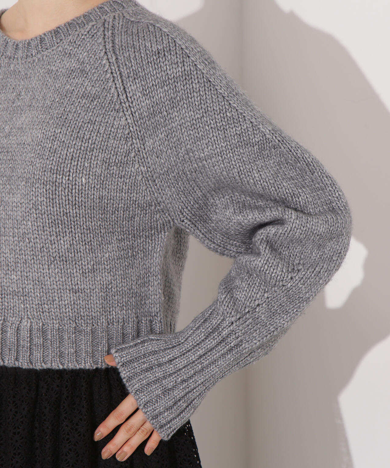 ミドルゲージフォルムニット