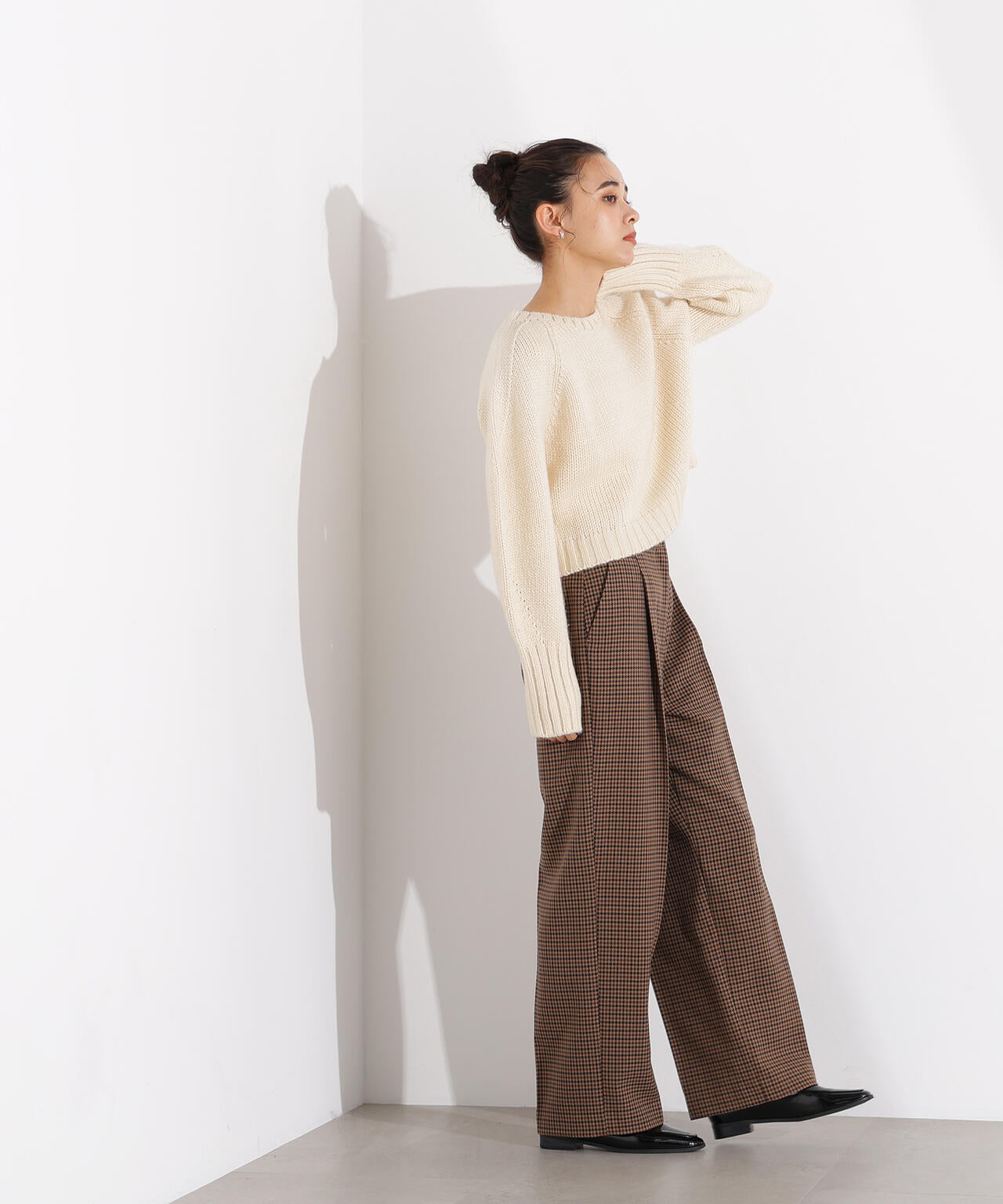 ミドルゲージフォルムニット